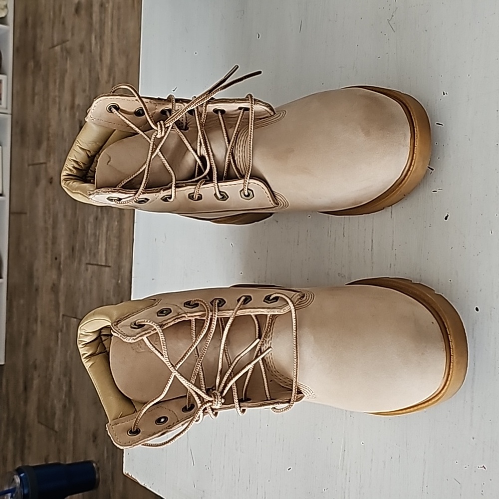 Timberland - Picture 3 of 4